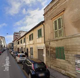 Locale commerciale - Livorno