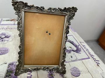 2 Portafoto in metallo argentato “di una volta”