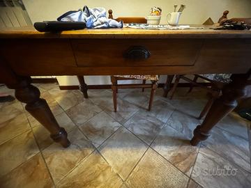 Tavolo ciliegio arte povera anni 1920
