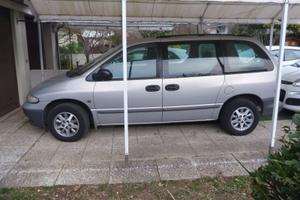 chrysler voyager 2500 td se