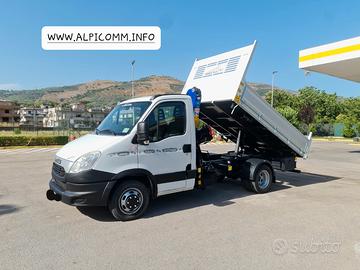 Iveco daily 35c15 con gru e ribaltabile