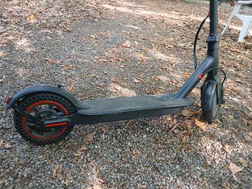 monopattino ninebot 