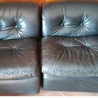 omaggio 2 poltrone pelle nera
