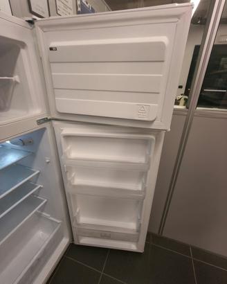 Frigorifero COMFEE' doppia porta 204L bianco