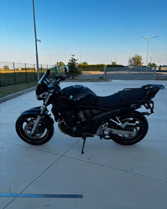 Suzuki GSF Bandit 650 2005