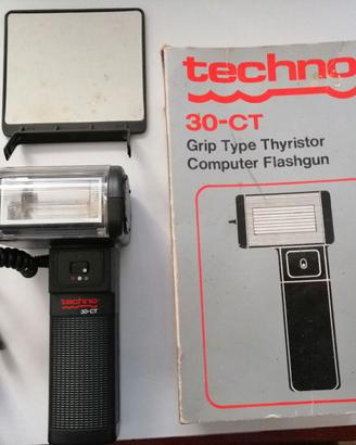 FLASH PER MACCHINA FOTOGRAFICA