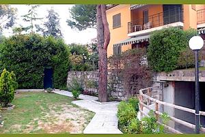 Bilocale con Terrazzi, Giardino, Garage, Cantina