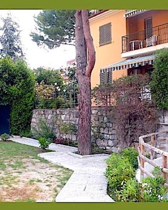 Bilocale con Terrazzi, Giardino, Garage, Cantina