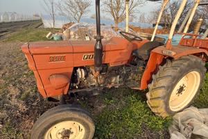 Trattore fiat 450