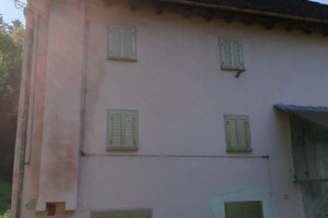 Rigolato UD Porzione fabbricato ,terreno e stalle