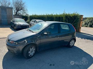 RICAMBI AUTO FIAT PUNTO 2002 GRIGIO SCURO