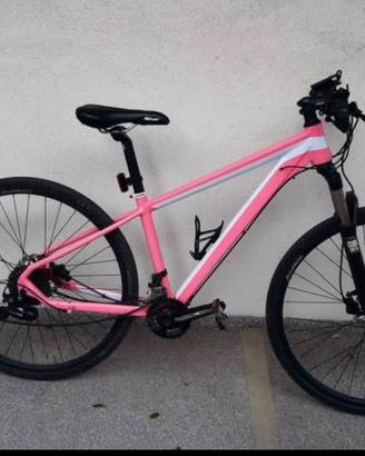 Mountain bike assemblata