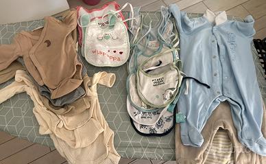 Lotto abbigliamento neonato