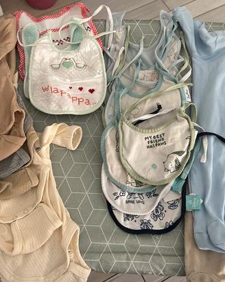 Lotto abbigliamento neonato