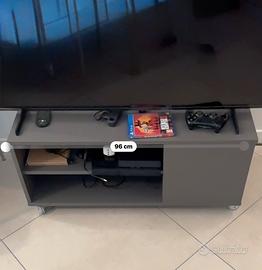 Mobile TV con rotelle