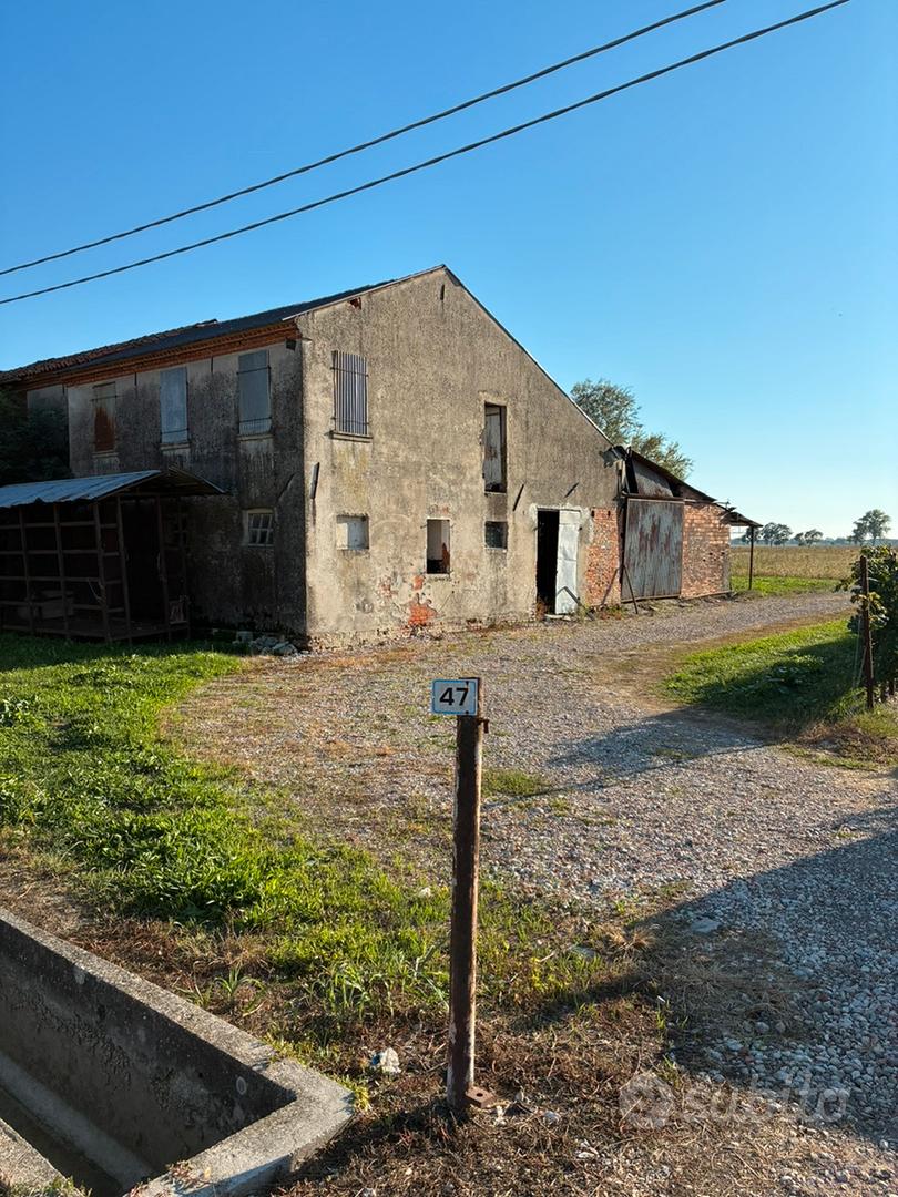 Annesso rustico con terreno - Vista 2