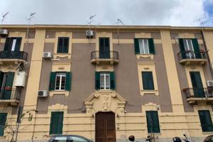 Stanza Messina centro