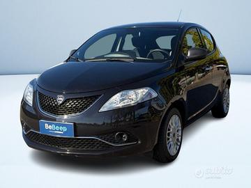 Lancia Ypsilon 1.2 Platinum 69cv