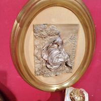 Capoletto Madonna con bambino in lamina d'argento