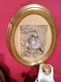 Capoletto Madonna con bambino in lamina d'argento