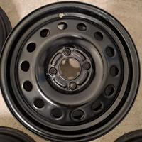 cerchi in ferro R15 ford fiesta