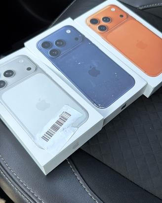 iPhone 17 Pro 256 GB sigillati silver o blu