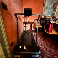 Tapis roulant pieghevole domyos