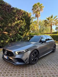 Mercedes AMG A35