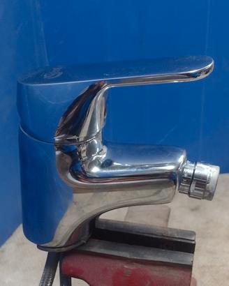 rubinetto bidet