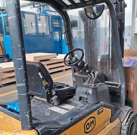 Carrello elevatore OM XE 20 ac