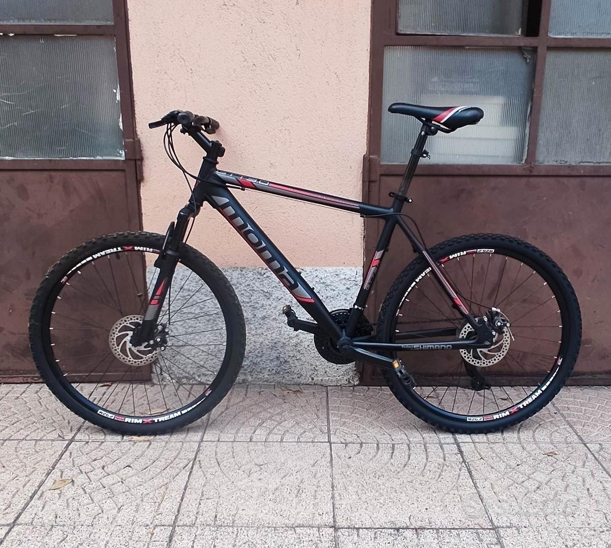 MOMA Bikes GTT 3.0 26