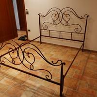 Letto matrimoniale ferro battuto artigianale elega