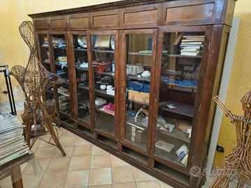 Librerie vetrine credenze 2x tarlate e da riparare