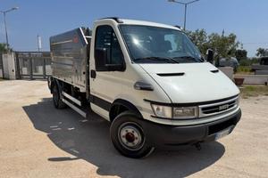 IVECO 65 C 17 AUTOSPURGO