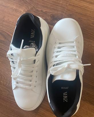 Sneakera zara