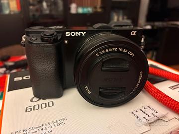 Sony a6000 (solo corpo)