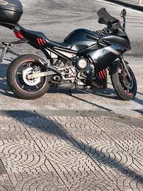  MOTO xj6  Diversione F YAMAHA 