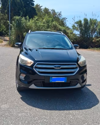 Ford Kuga 1.5 TDCI 120cv Titanium