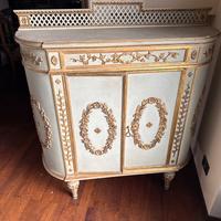 Credenza copriteemosifone