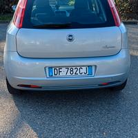 Fiat Grande Punto 1.4 benzina 1.800 euro