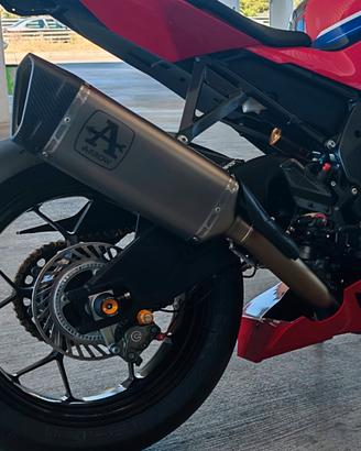 terminale arrow pista  Honda cbr 1000 rr r 20/25