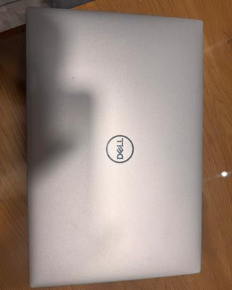 Dell xps 13 I5 + Docking Station + monitor 24”