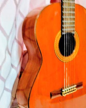 Chitarra classica Alhambra  modello 4C originale.