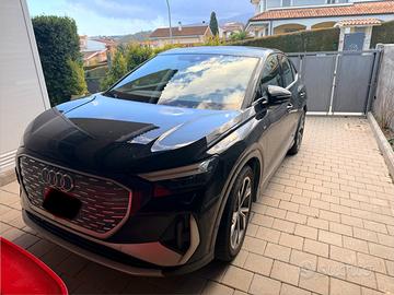 Audi Q4 sportback 40 s line