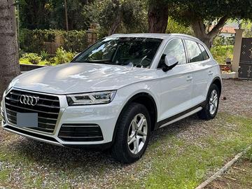 Audi Q5 - Business