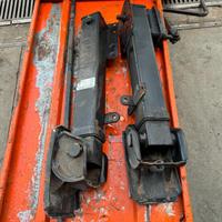 Piedi anteriori semirimorchio