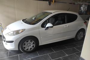Peugeot 207 van