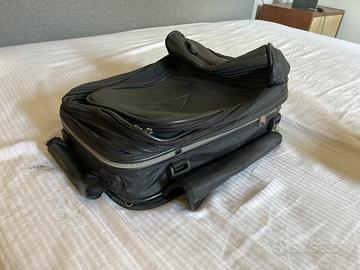 Borsa serbatoio con calamite