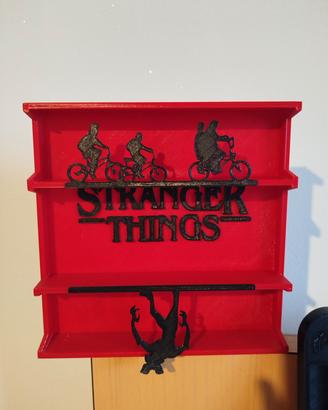 Espositore Kinder Joy Stranger Things rilievo