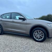 Alfa Romeo Stelvio 2.2 t Business rwd Q4 190cv aut